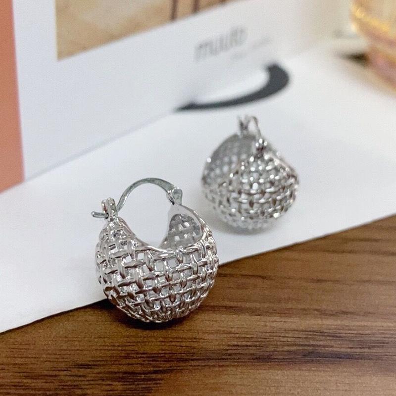 2024 Золотые Простые Серьги-Пуссеты - Универсальный, Легкий Роскошный Дизайн Металлического Шарика для Женщин
2024 Золотые Простые Серьги-Пуссеты - Универсальный, Легкий Роскошный Дизайн Металлического Шарика для Женщин