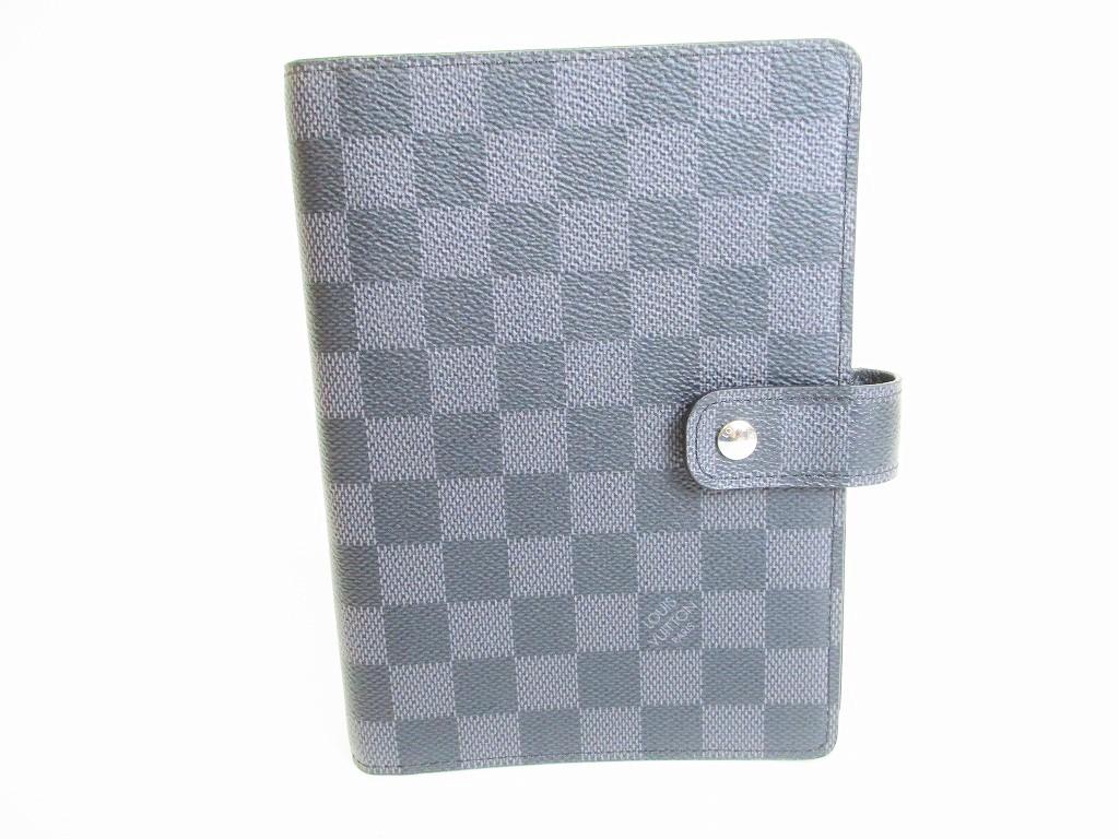 Автентичні графітові тримачі для документів LOUIS VUITTON Damier, середнє кільце Agenda №8589, відремонтовані
Автентичні графітові тримачі для документів LOUIS VUITTON Damier, середнє кільце Agenda №8589, відремонтовані