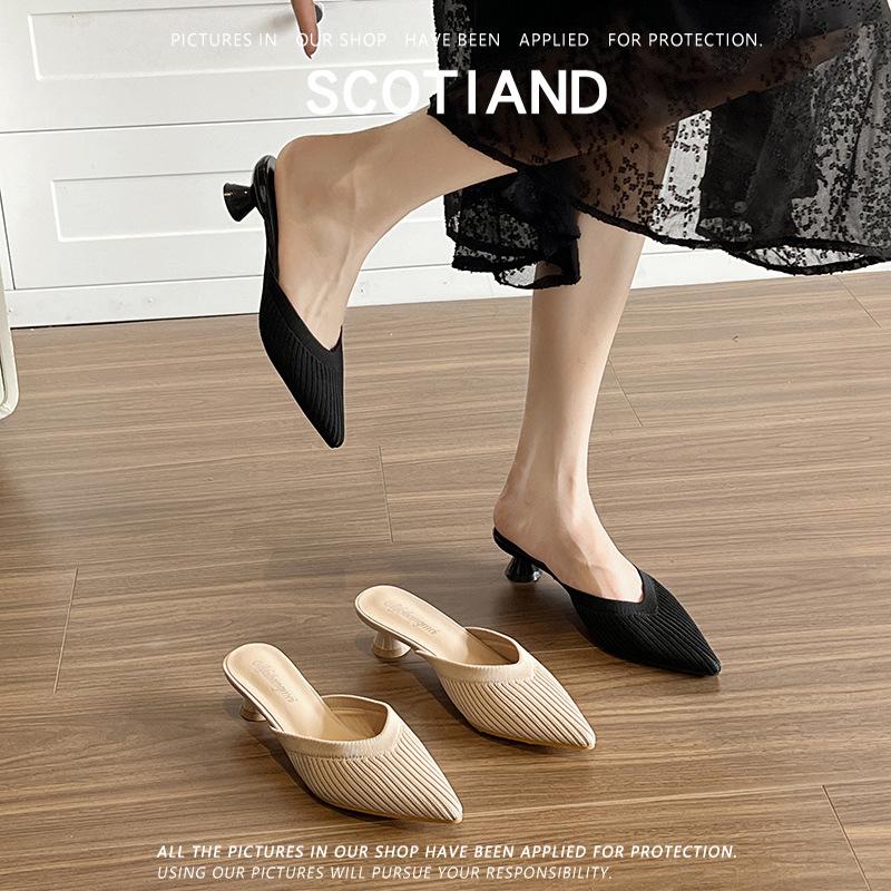 Knitted pointed head wearing high-heeled slippers women s spring new versatile low-heeled thick-heeled bag head casual half-drag 34
Knitted pointed head wearing high-heeled slippers women s spring new versatile low-heeled thick-heeled bag head casual half-drag 34