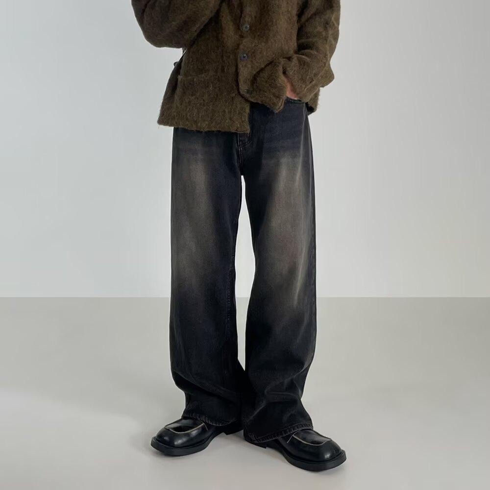 Ретро джинсы мужские осенние новые стильные взрывные уличные хулиганские красивые повседневные брюки для подростков свободные прямые широкие мужские брюки 3XL чёрный
Ретро джинсы мужские осенние новые стильные взрывные уличные хулиганские красивые повседневные брюки для подростков свободные прямые широкие мужские брюки 3XL чёрный