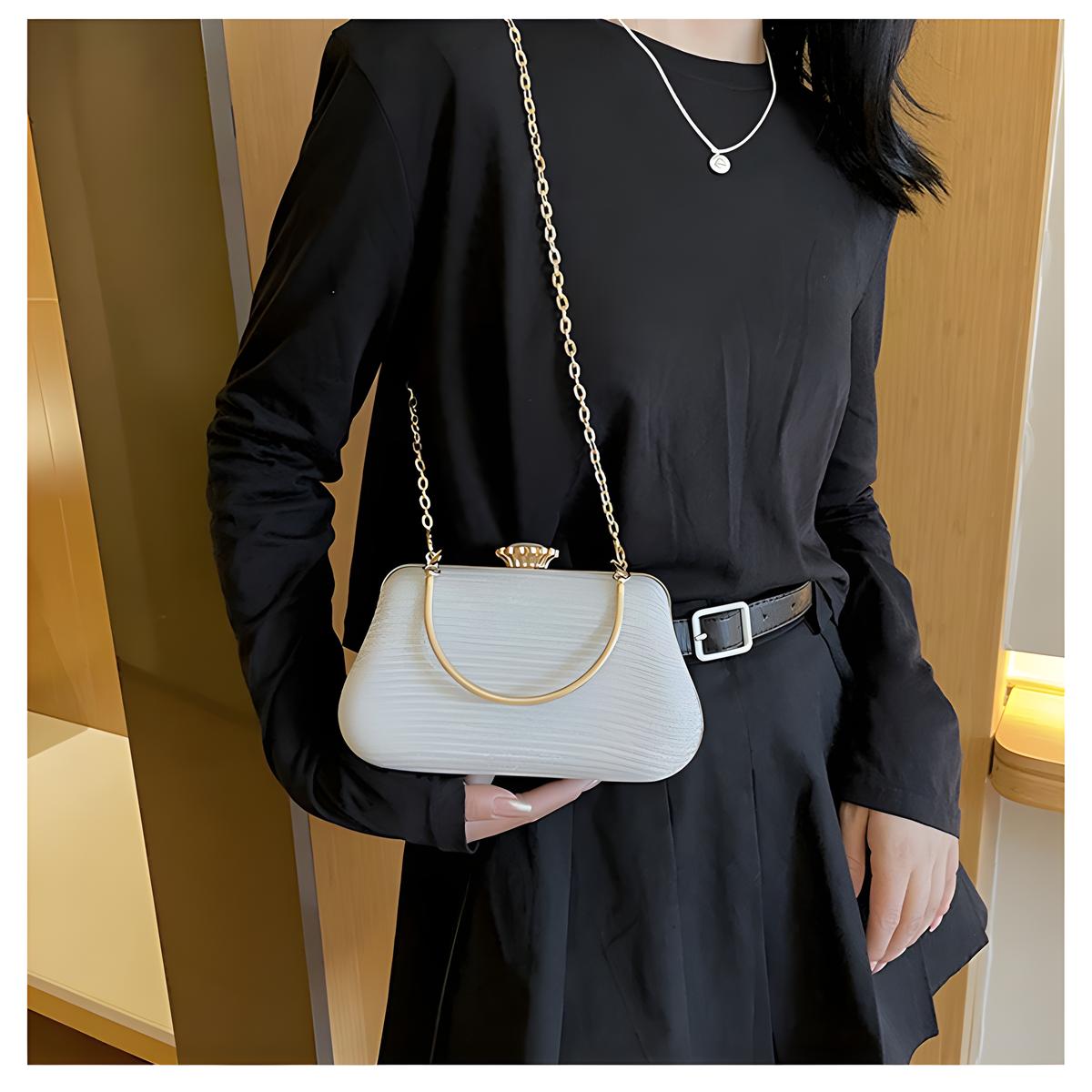 Rhinestone Clutch Purse for Women | Convertible Crossbody Evening & Party Bag | Wedding Prom Dating
Rhinestone Clutch Purse for Women | Convertible Crossbody Evening & Party Bag | Wedding Prom Dating