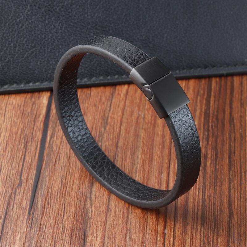 Fashion Braided Rope Wrap Black Leather Bracelets for Men Classic Style Stainless Steel Bangle Couple Charm Jewelry Gifts 21cm
Fashion Braided Rope Wrap Black Leather Bracelets for Men Classic Style Stainless Steel Bangle Couple Charm Jewelry Gifts 21cm