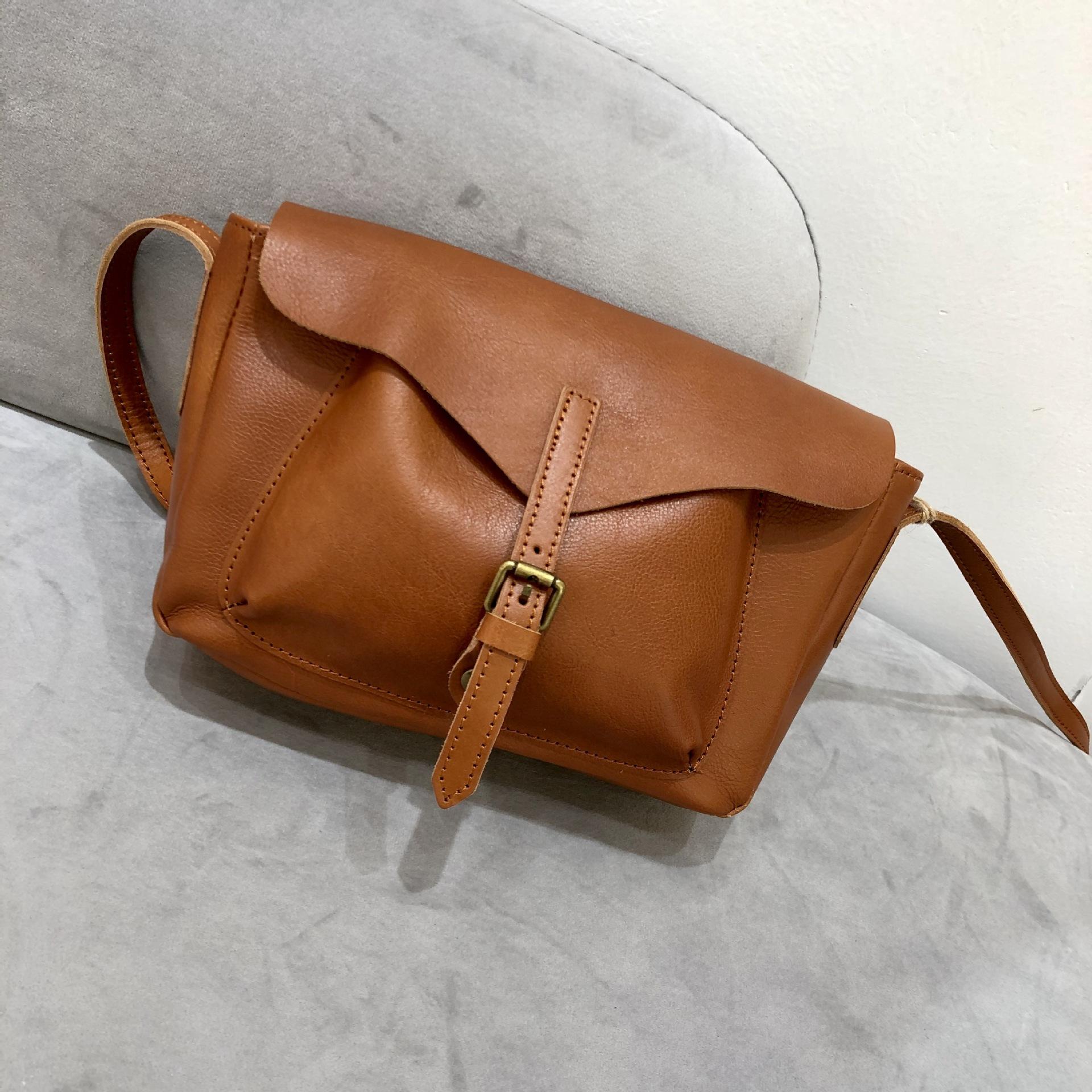 Retro Genuine Leather Top-grain Cowhide Handcrafted Casual Women s Single-shoulder Designer Luxury Bag 17x25x12cm
Retro Genuine Leather Top-grain Cowhide Handcrafted Casual Women s Single-shoulder Designer Luxury Bag 17x25x12cm