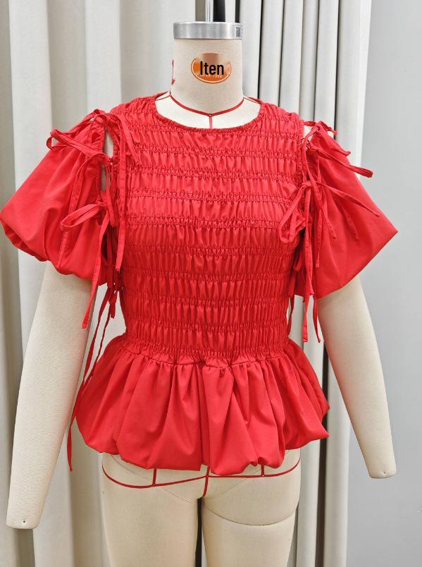 Red Puff Sleeve Smocked Slim Fit Blouse with Detachable Tie-Up Large
Red Puff Sleeve Smocked Slim Fit Blouse with Detachable Tie-Up Large