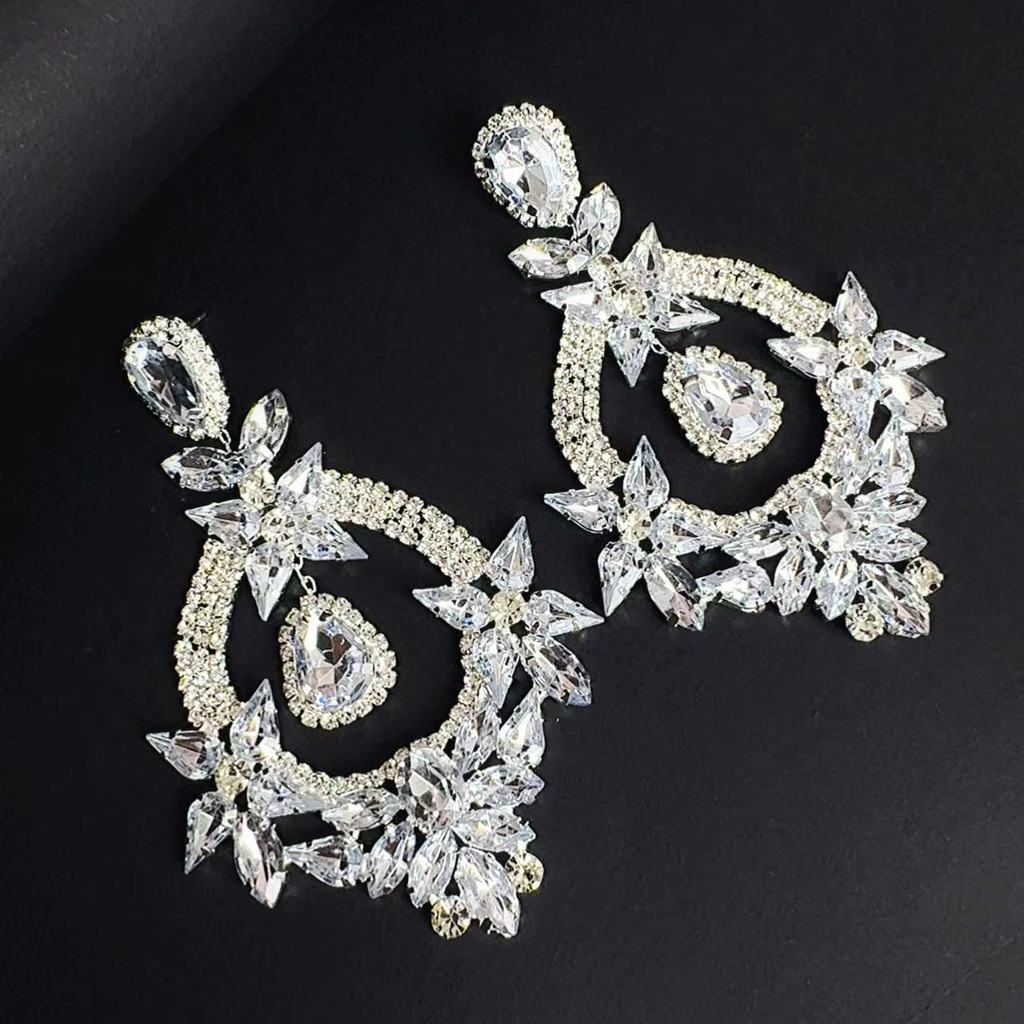 Water Ripple Earrings For Women Geometric Crystal Jewelry Elegant Summer Accessory
Water Ripple Earrings For Women Geometric Crystal Jewelry Elegant Summer Accessory