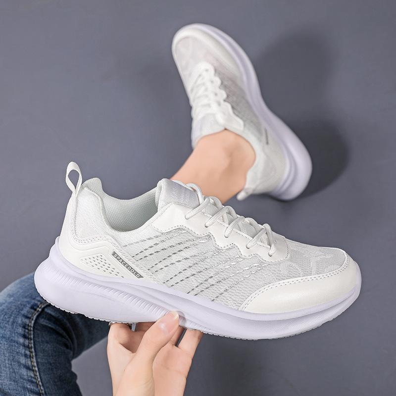 Lightweight soft sole versatile casual sports shoes outdoor running shoes trendy large size mesh 35
Lightweight soft sole versatile casual sports shoes outdoor running shoes trendy large size mesh 35