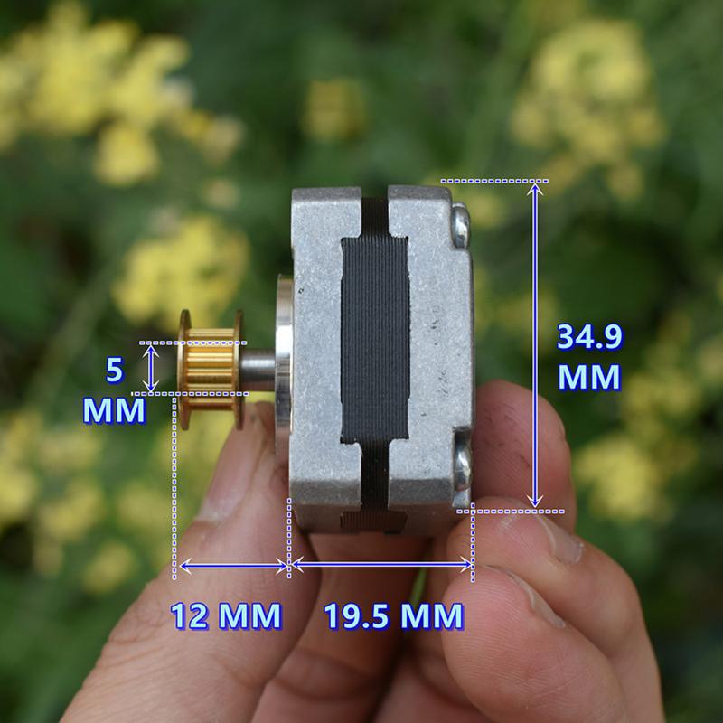 0,9 градуса маленький 35 мм 2-фазный 4-проводной шаговый двигатель двойной шарикоподшипник 5 мм вал для 3D принтера CNC робота
0,9 градуса маленький 35 мм 2-фазный 4-проводной шаговый двигатель двойной шарикоподшипник 5 мм вал для 3D принтера CNC робота