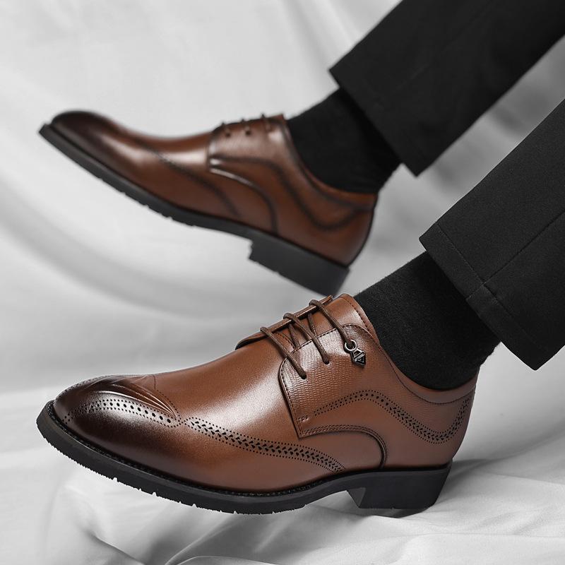 Leather shoes men s spring new Brock trend men s shoes British style pointed dress shoes 2025 37
Leather shoes men s spring new Brock trend men s shoes British style pointed dress shoes 2025 37