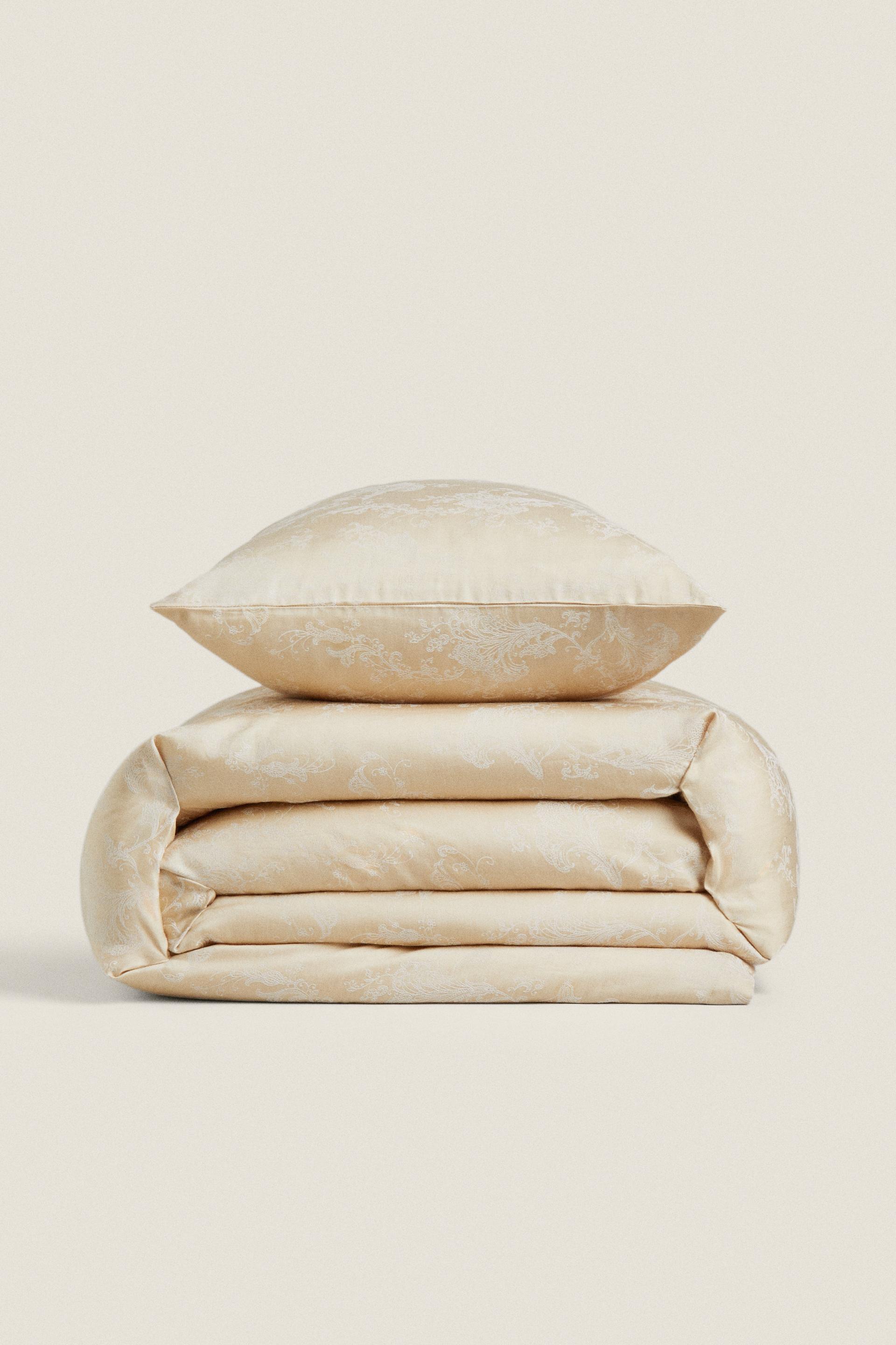 ЖАККАРДОВОЕ ПОКРЫТИЕ 
ЖАККАРДОВОЕ ПОКРЫТИЕ