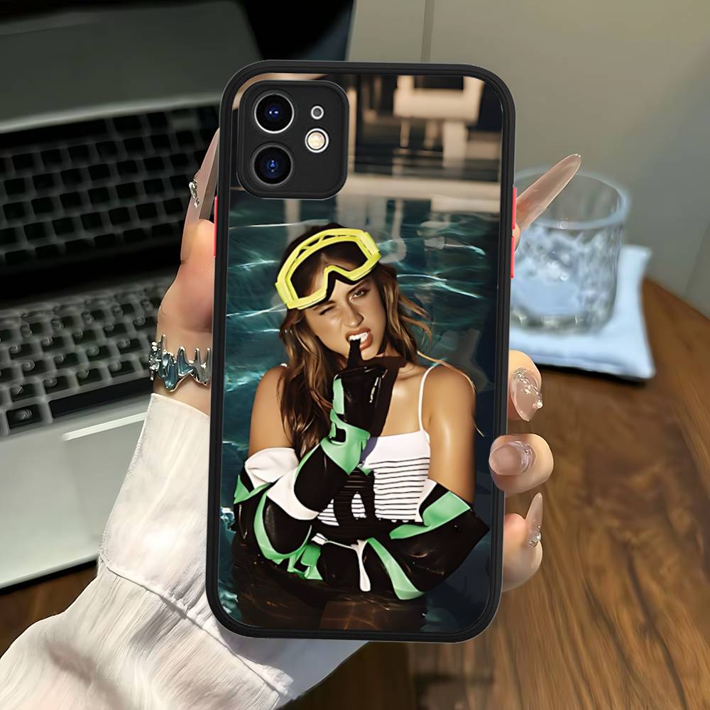 Canadian Female T-Tate Singer M-McRae For IPhone 16 15 14 13 12 11 Pro Max X XS MAX Plus Translucent Black Phone Cover iphone Xs Max
Canadian Female T-Tate Singer M-McRae For IPhone 16 15 14 13 12 11 Pro Max X XS MAX Plus Translucent Black Phone Cover iphone Xs Max
