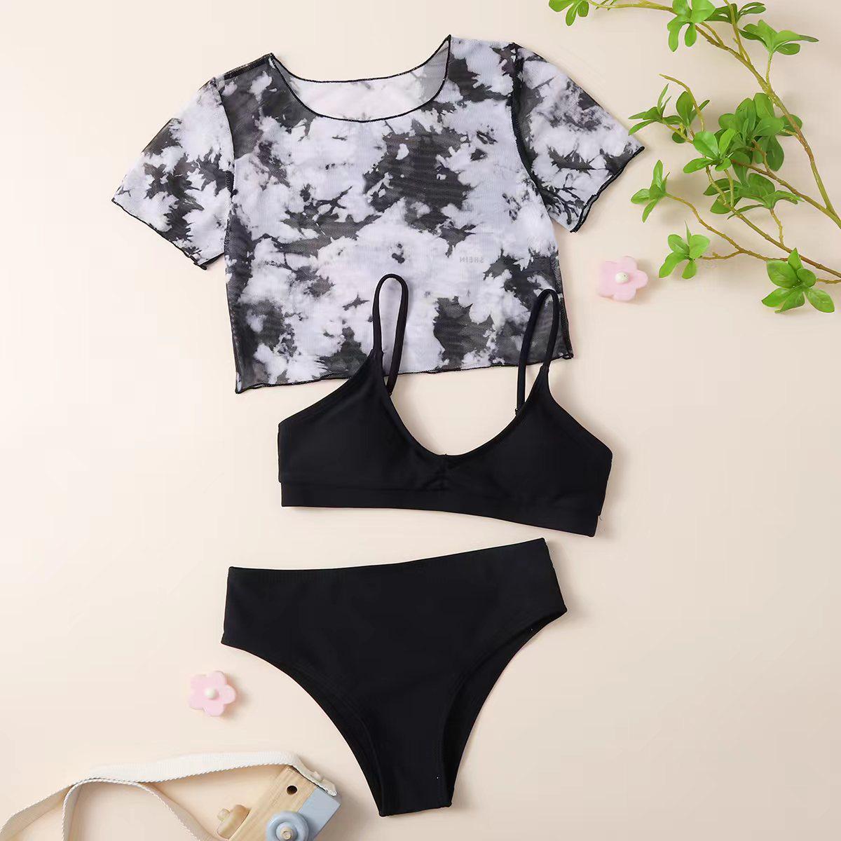 European & American Tie-Dye Mesh Cover-up Bikini Set for Toddler Girls - 3 Piece Swimsuit 140 чорний
European & American Tie-Dye Mesh Cover-up Bikini Set for Toddler Girls - 3 Piece Swimsuit 140 чорний