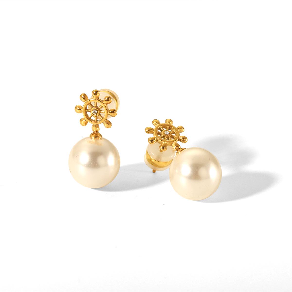 Euro-American style 18K gold stainless steel ship s wheel diamond-encrusted stud earrings, elegant and high-end pearl jewel
Euro-American style 18K gold stainless steel ship s wheel diamond-encrusted stud earrings, elegant and high-end pearl jewel