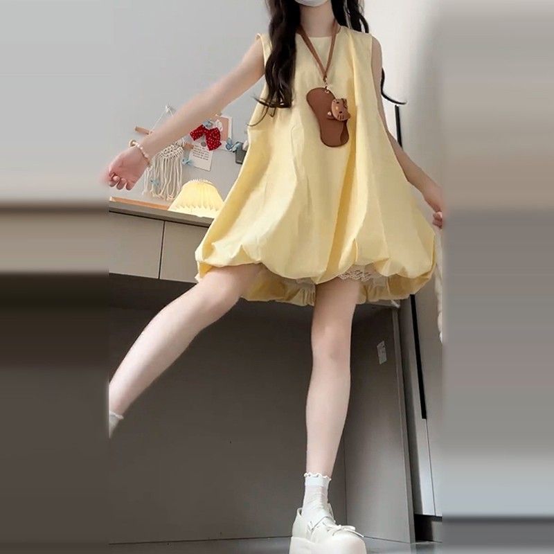 Milk yellow sleeveless vest bud dress women s summer new small sweet vacation fluffy short skirt S
Milk yellow sleeveless vest bud dress women s summer new small sweet vacation fluffy short skirt S
