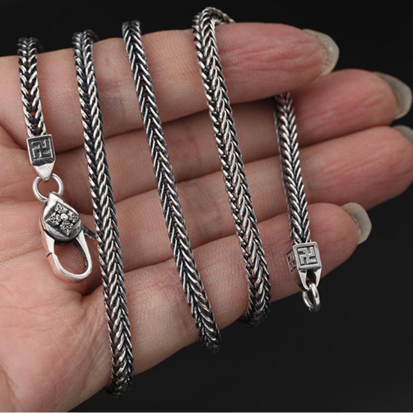 4 мм квадратное ожерелье из лисьего хвоста для мужчин и женщин ретро классическое плетеное длинное цепочное ожерелье аксессуары 70cm
4 мм квадратное ожерелье из лисьего хвоста для мужчин и женщин ретро классическое плетеное длинное цепочное ожерелье аксессуары 70cm