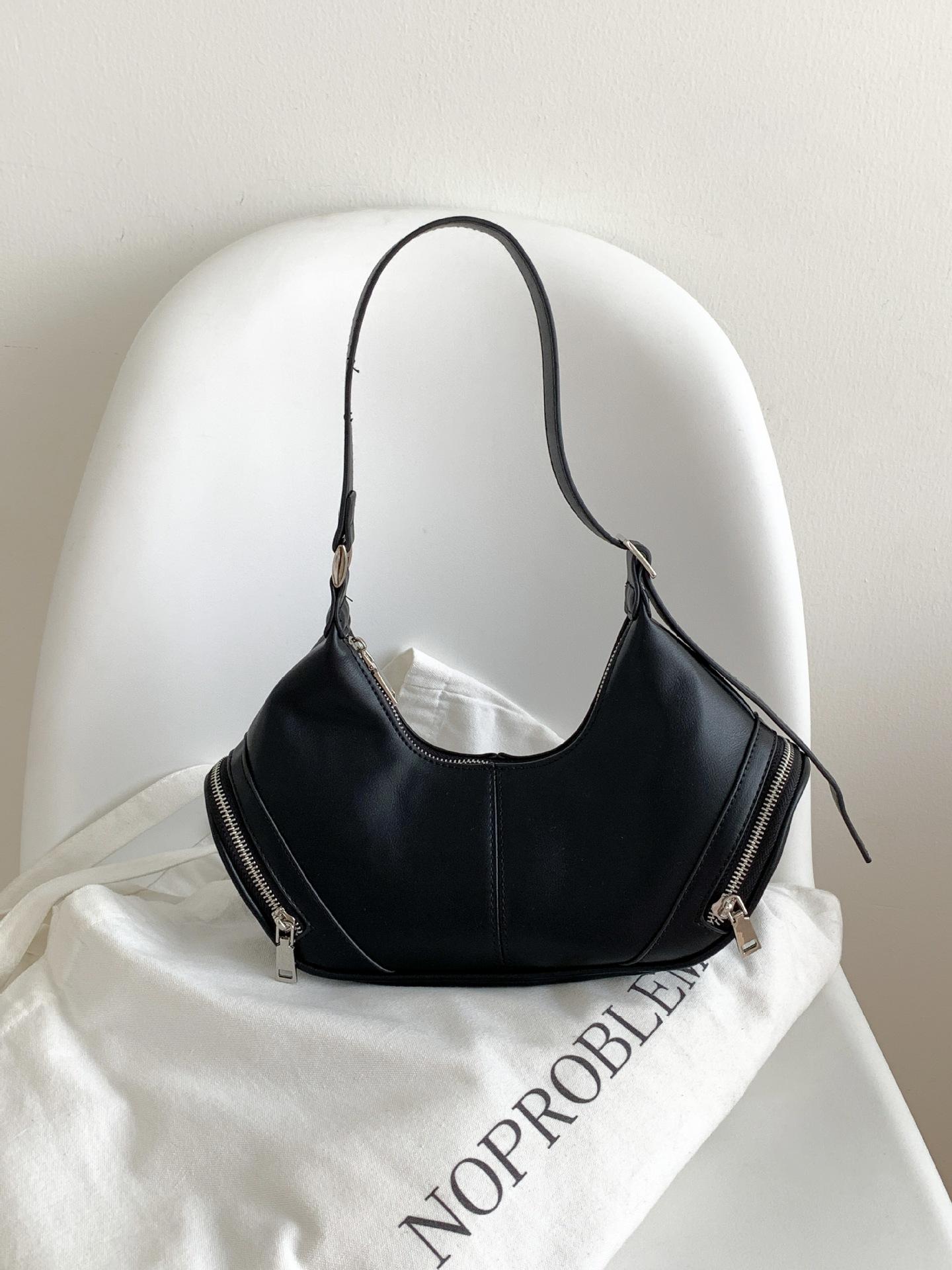 Retro Simple PU Stereotyped Handbag Female Niche Design Korean Style One-shoulder Underarm Bag High-end Dumpling чорний
Retro Simple PU Stereotyped Handbag Female Niche Design Korean Style One-shoulder Underarm Bag High-end Dumpling чорний