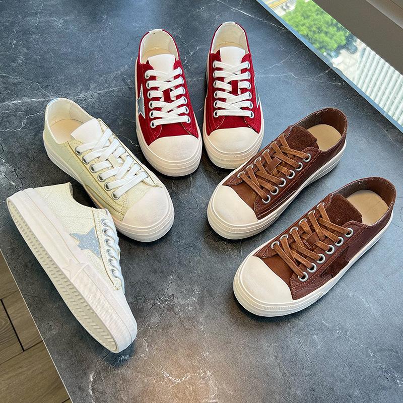 Leather star women s shoes 2025 spring and summer new flat-bottomed dirty shoes casual fashion little white shoes women s versatile board shoes women 40 коричневий
Leather star women s shoes 2025 spring and summer new flat-bottomed dirty shoes casual fashion little white shoes women s versatile board shoes women 40 коричневий