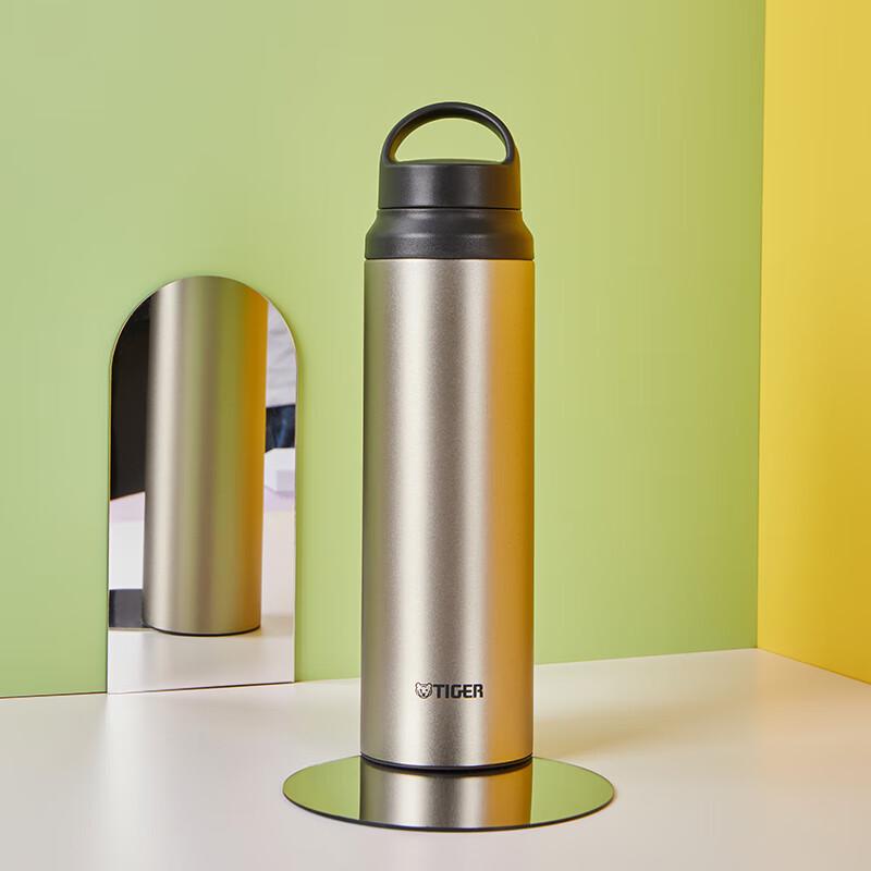 Tiger Portable Stainless Steel Insulated Water Bottle
Tiger Portable Stainless Steel Insulated Water Bottle