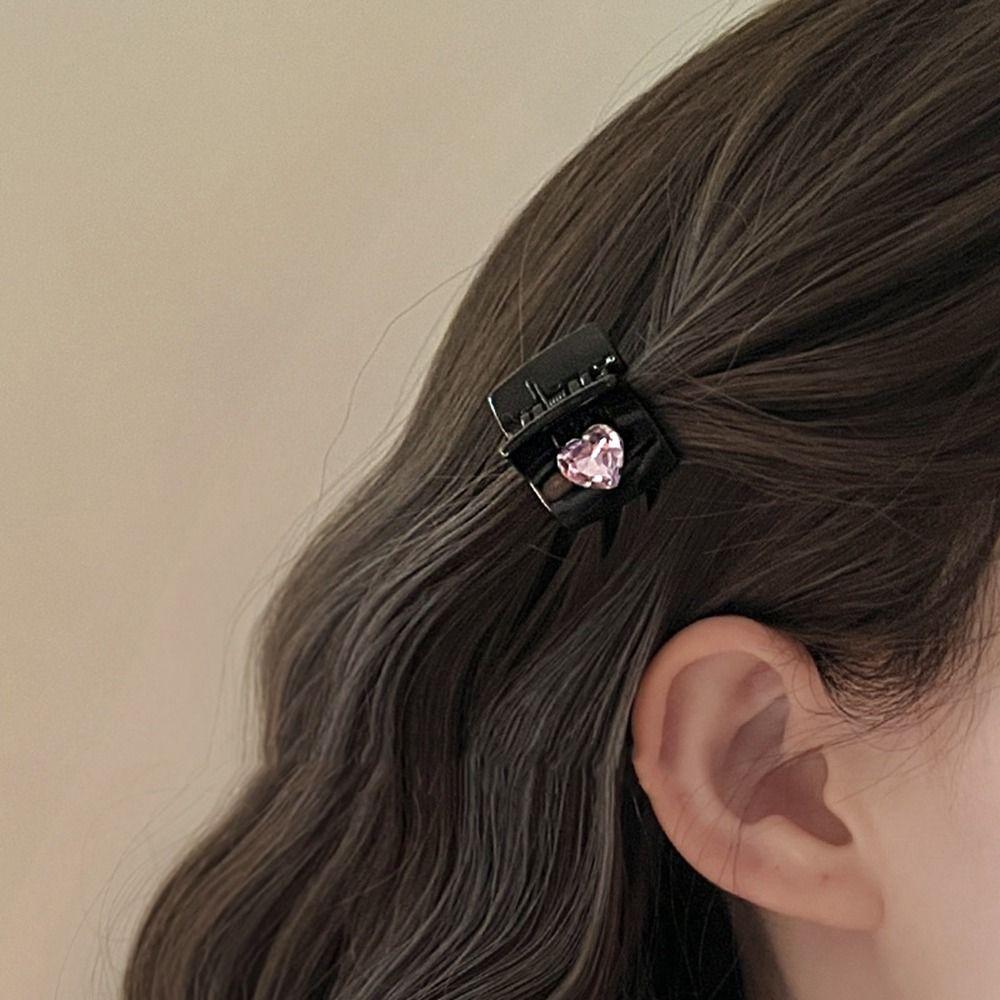 Hair Claws Love Korean Style Headwear Mini Hair Claw Set Female Hair Accessories Diamond Hair Clip
Hair Claws Love Korean Style Headwear Mini Hair Claw Set Female Hair Accessories Diamond Hair Clip