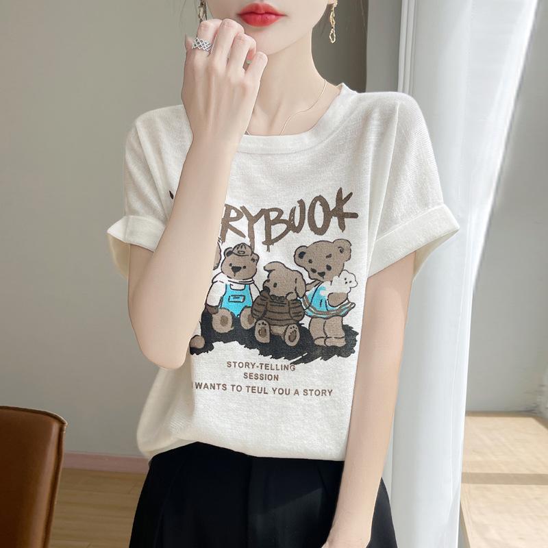 Cartoon Bear Sweater Short-sleeved Loose Versatile Casual Large-size T-shirt for Women In Summer, Age-reducing Slimming Top M
Cartoon Bear Sweater Short-sleeved Loose Versatile Casual Large-size T-shirt for Women In Summer, Age-reducing Slimming Top M