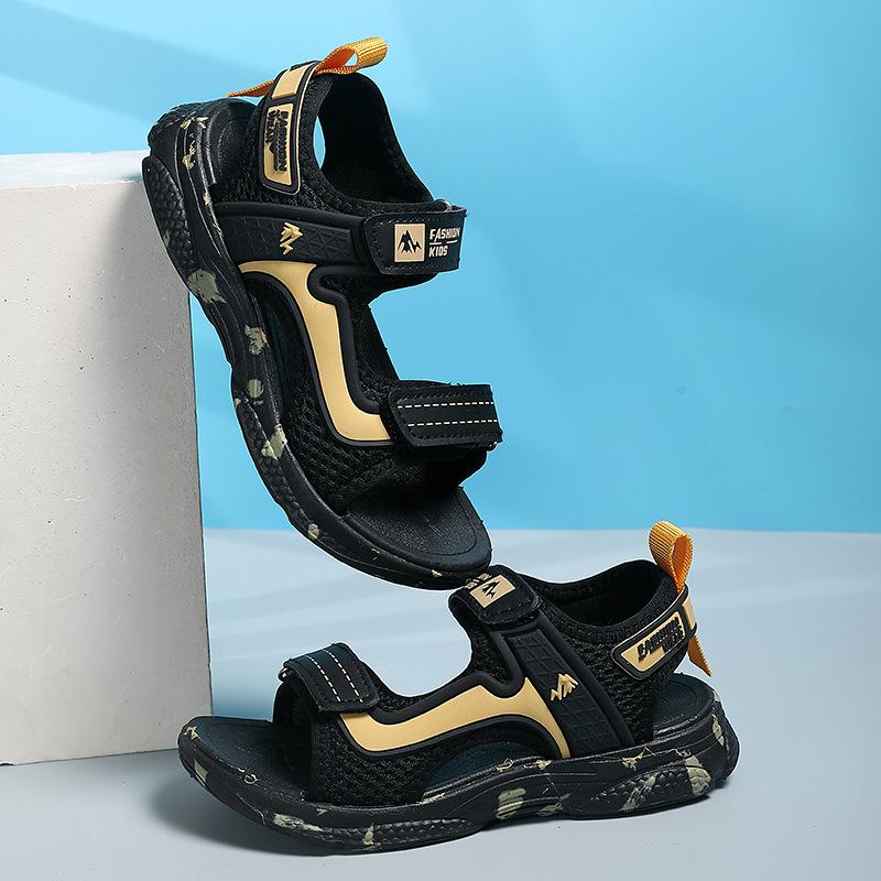 Children s sandals men s soft-soled non-slip medium and large children s small boys casual beach shoes 27 золотий
Children s sandals men s soft-soled non-slip medium and large children s small boys casual beach shoes 27 золотий