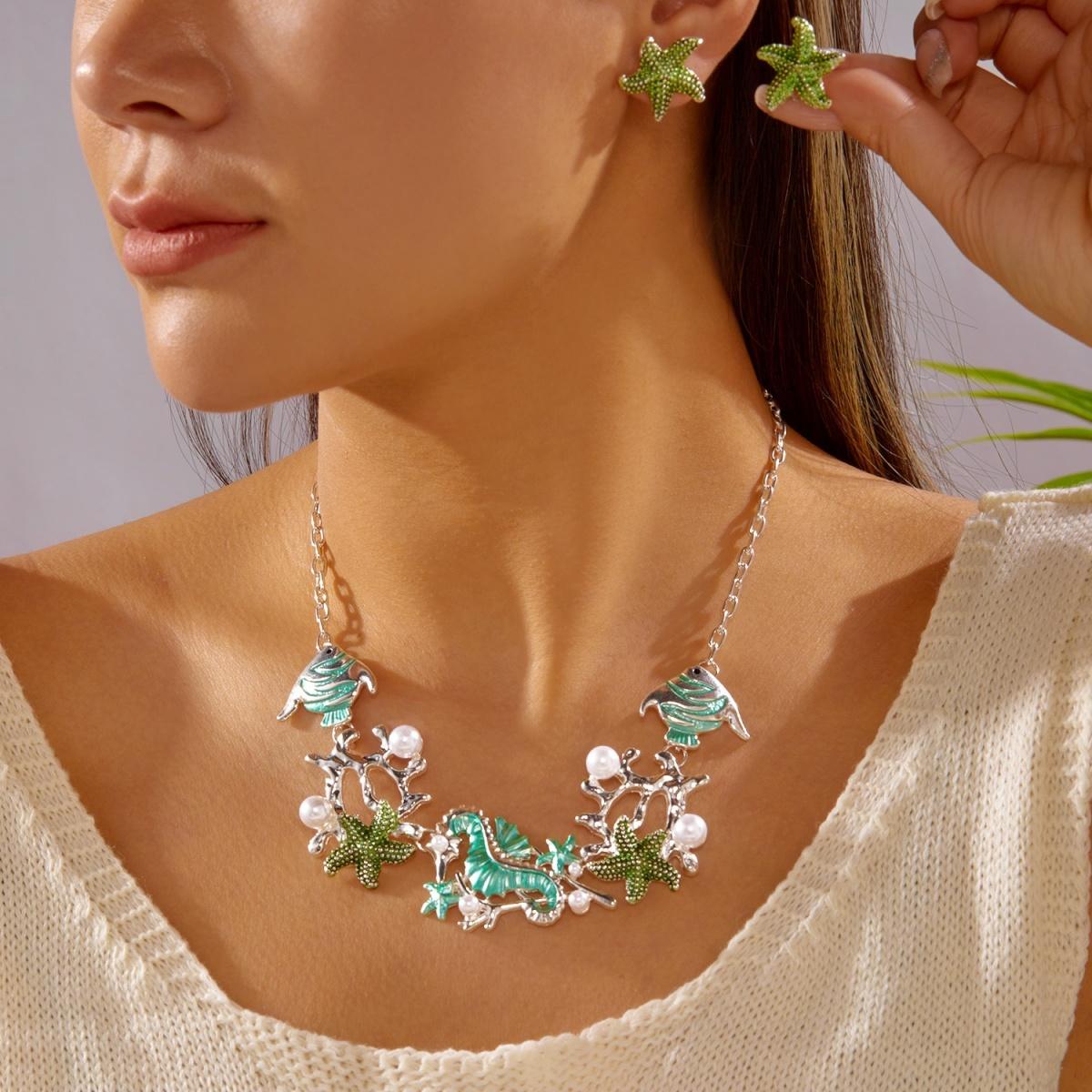 Blue Seahorse Fish Green Starfish Coral Necklace Earrings Set For Women Men Imitation Pearl Sea Animal Summer Beach Zircon Set
Blue Seahorse Fish Green Starfish Coral Necklace Earrings Set For Women Men Imitation Pearl Sea Animal Summer Beach Zircon Set