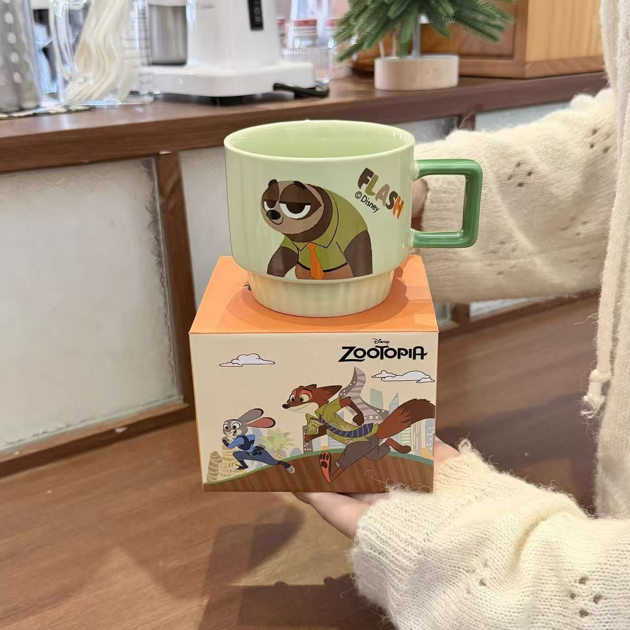 Stacked cups New high-value ceramic mugs Household couples water cups Breakfast cups
Stacked cups New high-value ceramic mugs Household couples water cups Breakfast cups