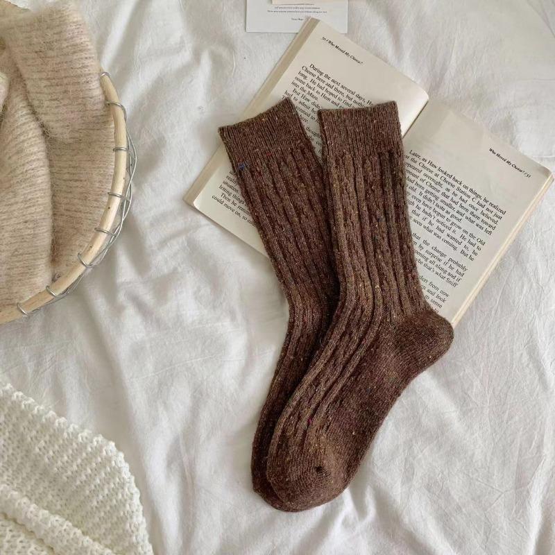 Женские носки зимние новые модные повседневные носки в японском стиле теплые полосатые осенние простые шерстяные носки для девочек модные one size кофейный
Женские носки зимние новые модные повседневные носки в японском стиле теплые полосатые осенние простые шерстяные носки для девочек модные one size кофейный