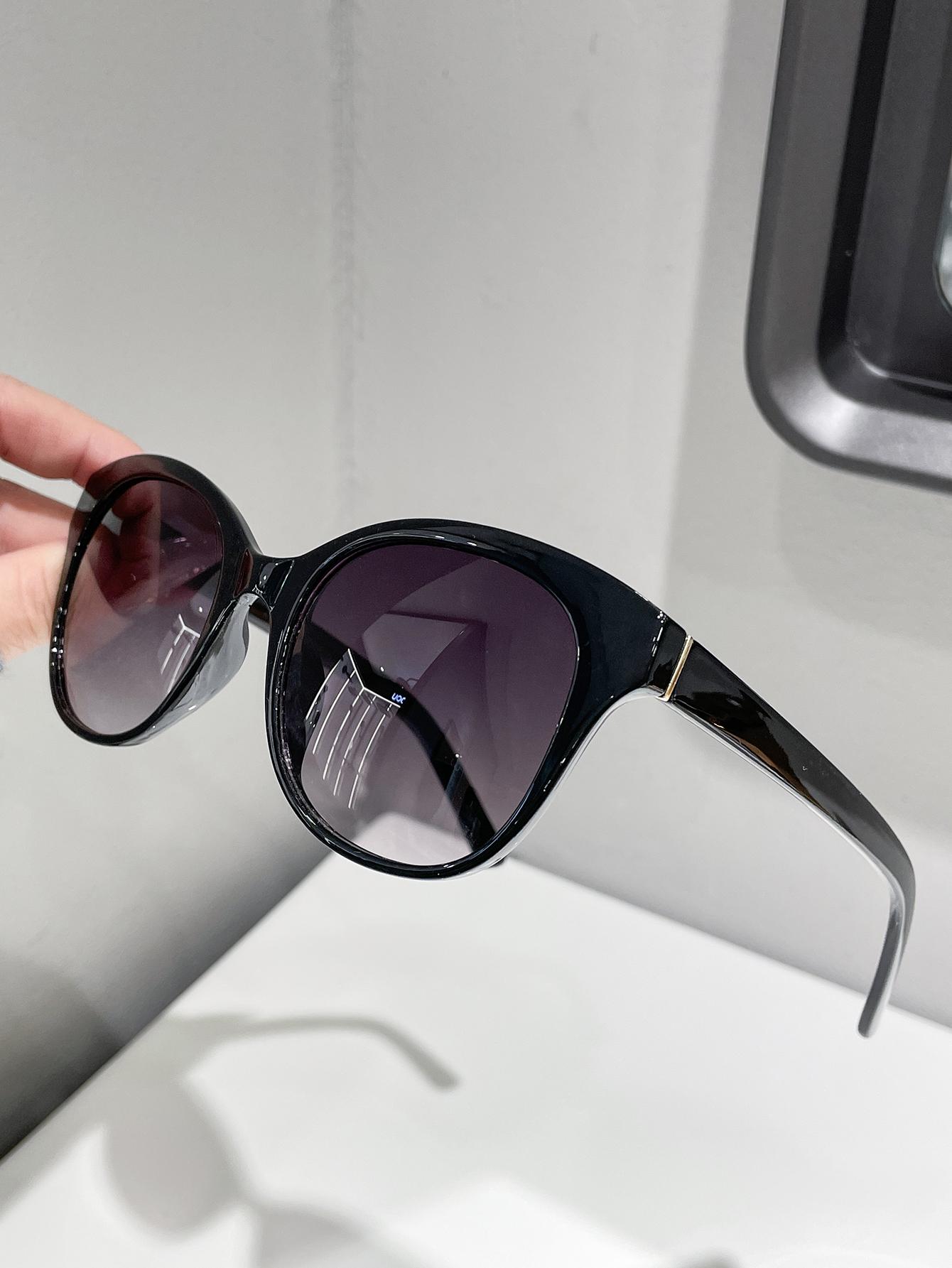 Retro Cat Eye Frame Fashion Glasses for Daily Use Photography And Driving - Stylish European Vintage Style Eyewear чёрный
Retro Cat Eye Frame Fashion Glasses for Daily Use Photography And Driving - Stylish European Vintage Style Eyewear чёрный