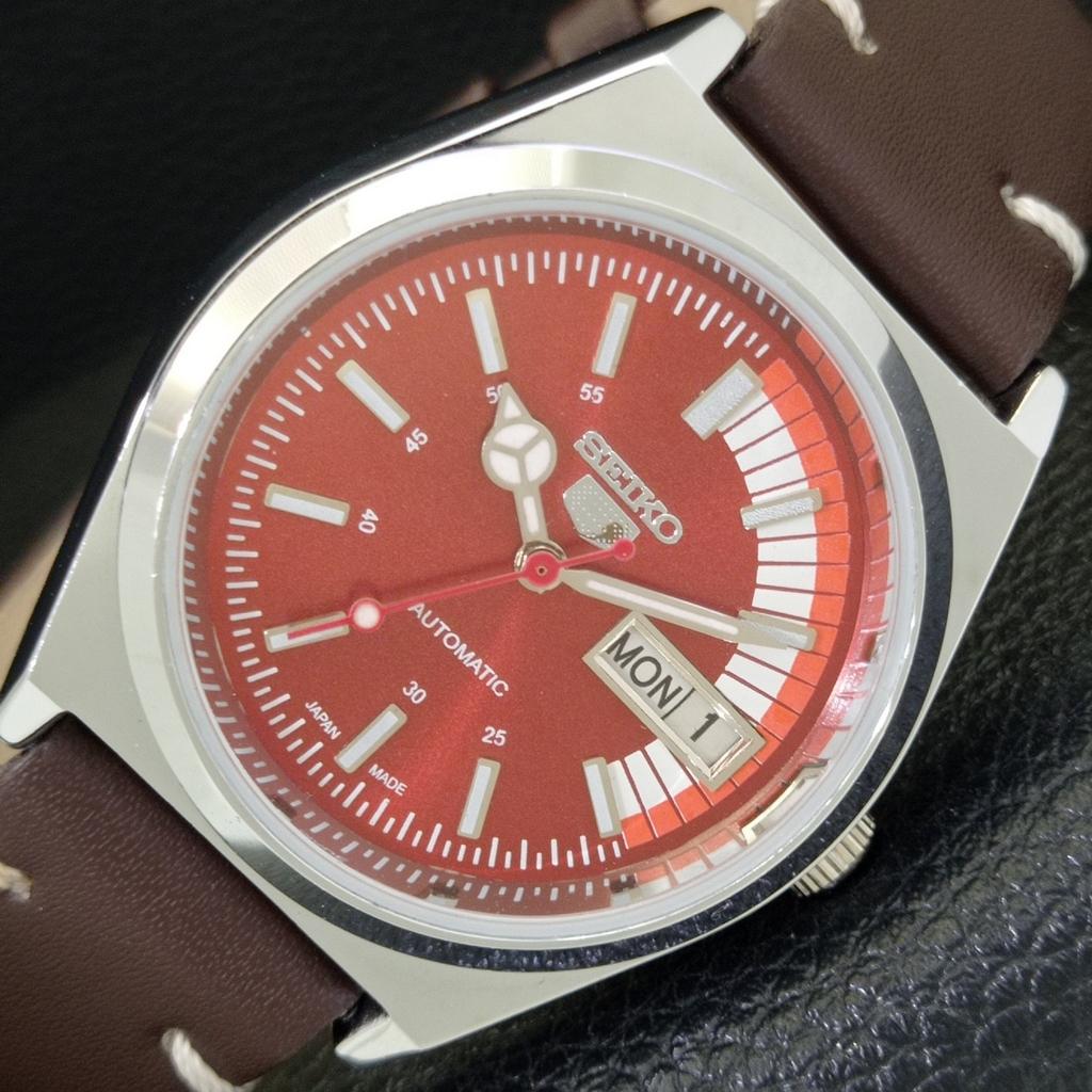 AUTOMATIC VINTAGE REFURBISHED SEIKO 5 6309A JAPAN MENS RED DIAL WATCH a440774-4 Sk-a440774
AUTOMATIC VINTAGE REFURBISHED SEIKO 5 6309A JAPAN MENS RED DIAL WATCH a440774-4 Sk-a440774