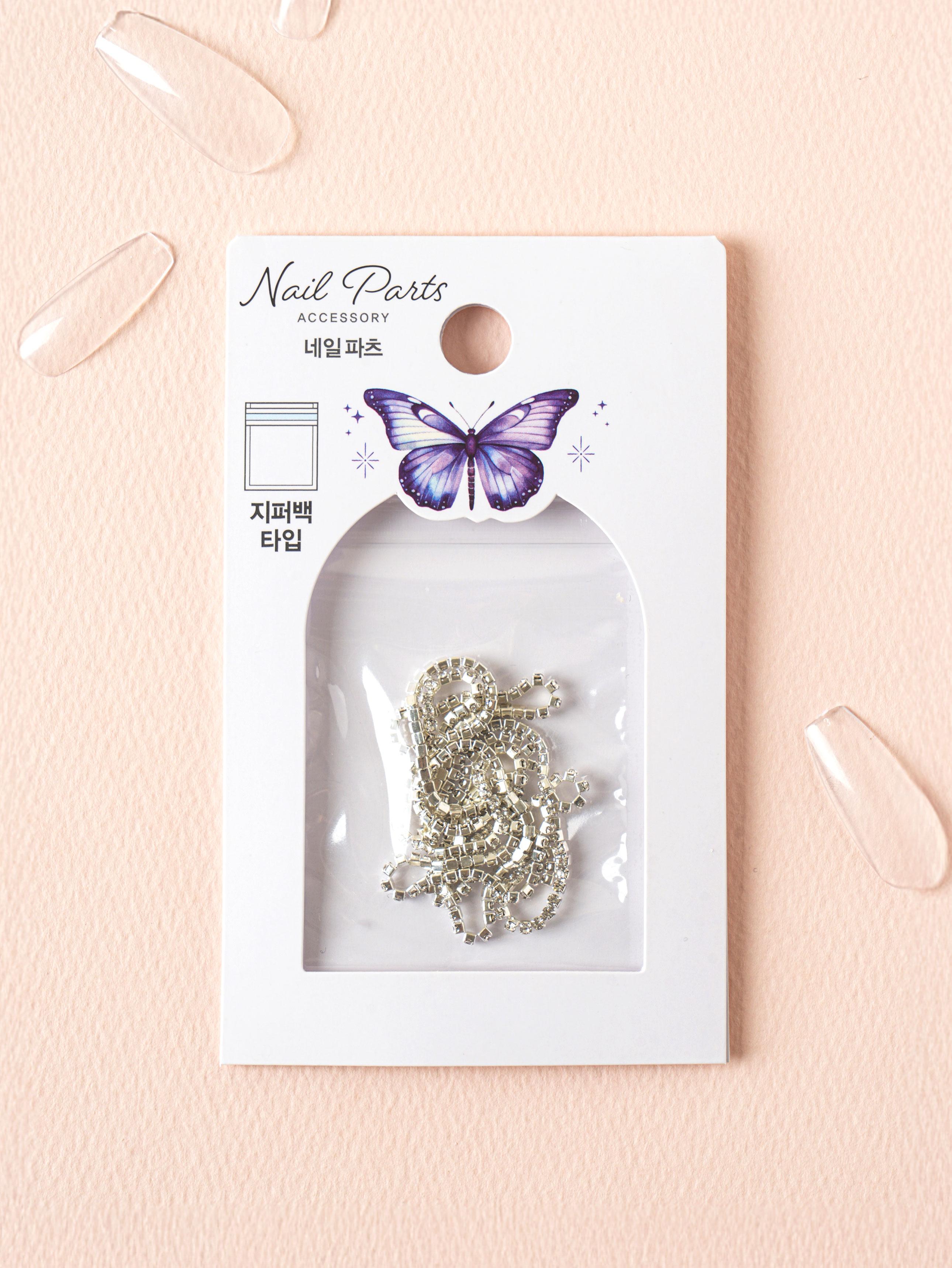 White Cubic Nail Art Chain (50cm) 1ea
White Cubic Nail Art Chain (50cm) 1ea