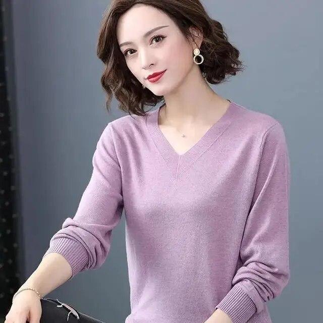 Вязаный топ с v-образным вырезом, женский осенне-зимний модный новый трикотаж с длинными рукавами, свободный однотонный нижний свитер S-4XL 4XL фиолетовый
Вязаный топ с v-образным вырезом, женский осенне-зимний модный новый трикотаж с длинными рукавами, свободный однотонный нижний свитер S-4XL 4XL фиолетовый