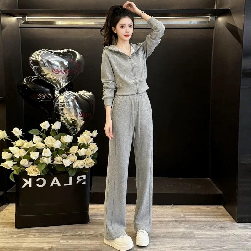 Women s Plush Hooded Sweatshirt & Wide-Leg Pants Set (2025 Autumn/Winter Collection) L
Women s Plush Hooded Sweatshirt & Wide-Leg Pants Set (2025 Autumn/Winter Collection) L