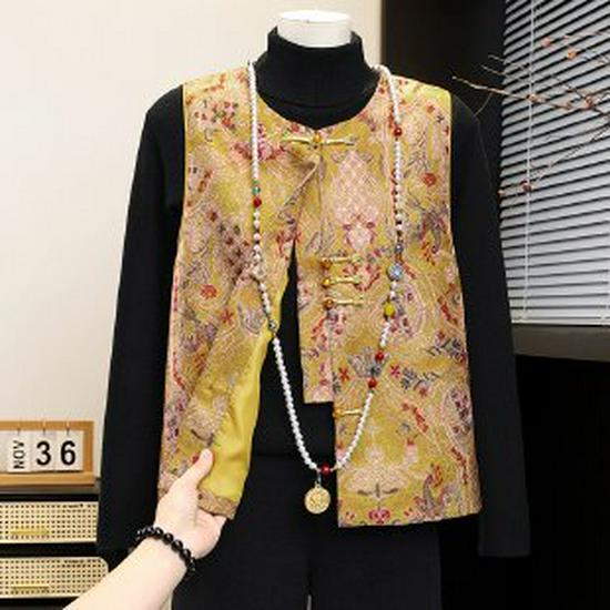 Elegant Chinese Style Spring Vest for Middle-Aged and Elderly Women - High-End, Stylish Outerwear for Spring and Autumn 5XL жовтий/імбирний
Elegant Chinese Style Spring Vest for Middle-Aged and Elderly Women - High-End, Stylish Outerwear for Spring and Autumn 5XL жовтий/імбирний