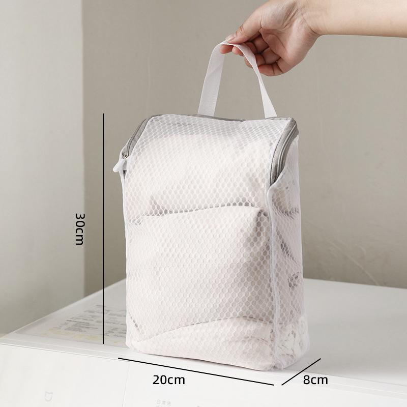 Honeycomb Laundry Mesh Bag for Washing Machine Thickened Durable Garment Protection Bag Prevent Deformation Clothes Wash Bag Home Laundry Organizer S-30x20x8cm
Honeycomb Laundry Mesh Bag for Washing Machine Thickened Durable Garment Protection Bag Prevent Deformation Clothes Wash Bag Home Laundry Organizer S-30x20x8cm