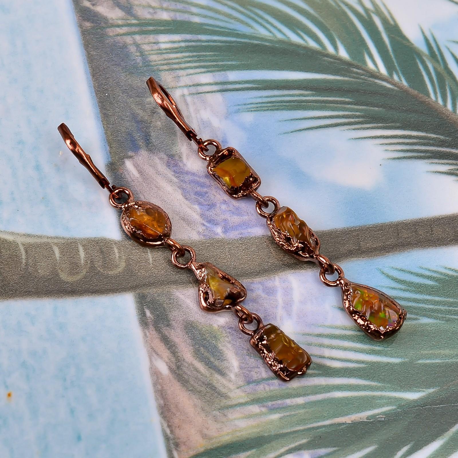 Эфиопский опал камень медь подарок жене гальванопластика висячие серьги ювелирные изделия V-102
Эфиопский опал камень медь подарок жене гальванопластика висячие серьги ювелирные изделия V-102