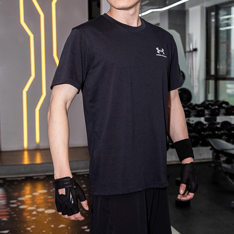 Under Armour Men s Summer Training Short Sleeve T-Shirt L
Under Armour Men s Summer Training Short Sleeve T-Shirt L
