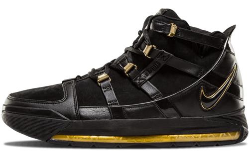 Nike LeBron 3 Black Gold 2018 AO2434-001 40
Nike LeBron 3 Black Gold 2018 AO2434-001 40