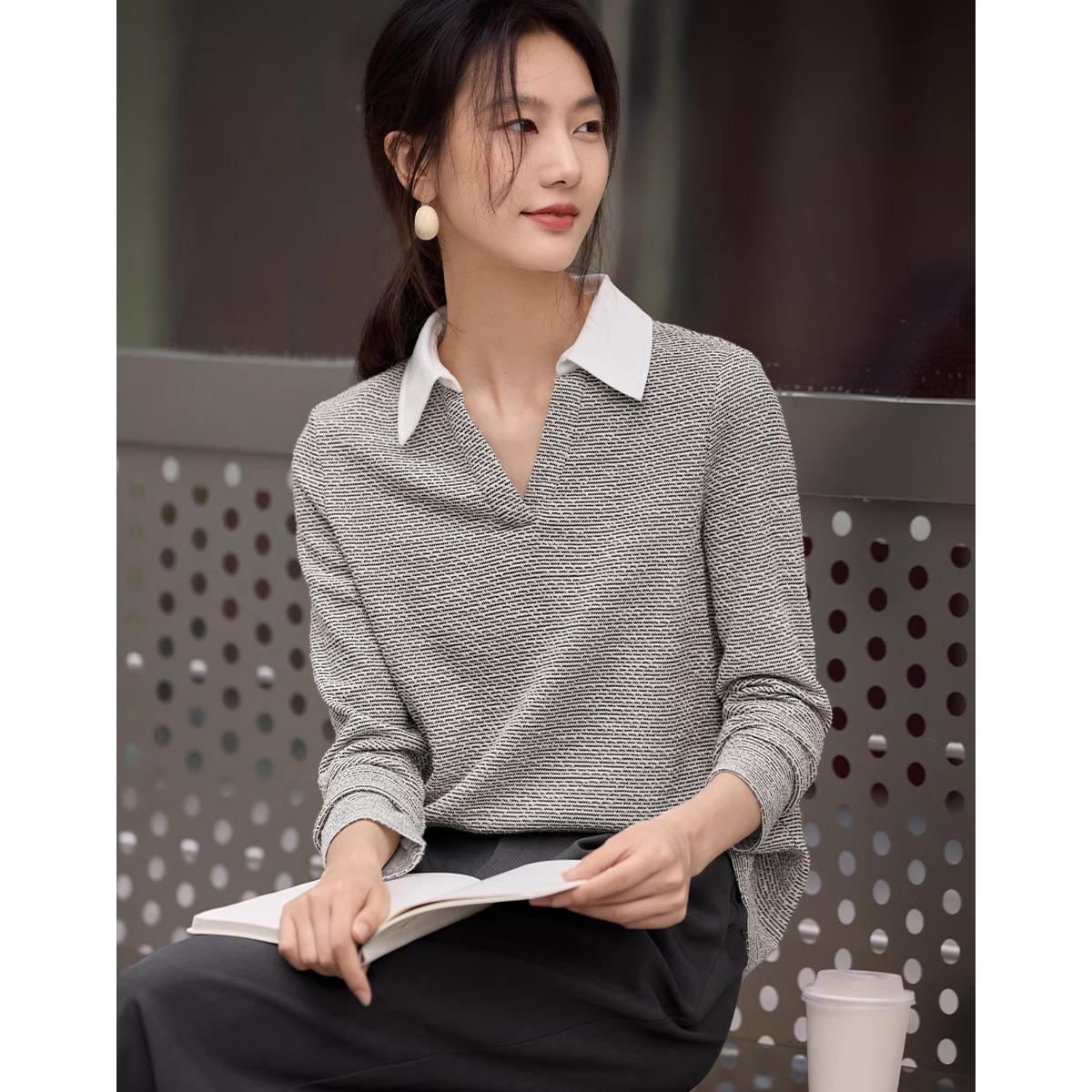 Маленькая контрастная трикотажная футболка с длинными рукавами в стиле аромата для женщин, новый весенний топ S
Маленькая контрастная трикотажная футболка с длинными рукавами в стиле аромата для женщин, новый весенний топ S