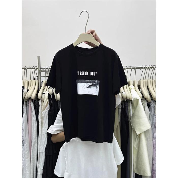 Pure cotton retro printing crew neck short-sleeved T-shirt women s 2025 spring and summer loose large size lazy style gray top 3XL чорний
Pure cotton retro printing crew neck short-sleeved T-shirt women s 2025 spring and summer loose large size lazy style gray top 3XL чорний