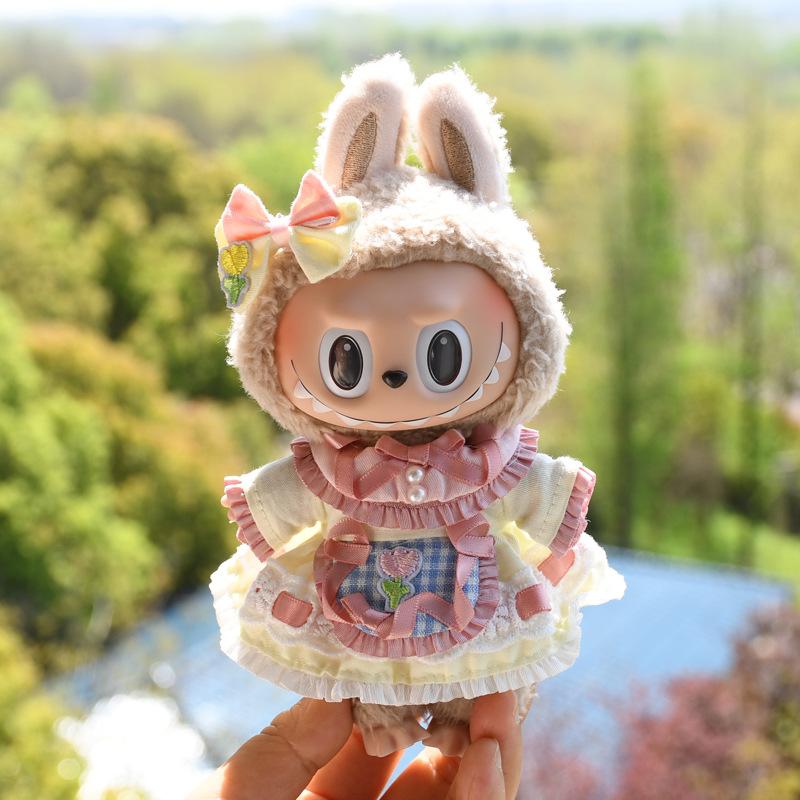 17cm Labubu Spring Tulip Dress Vinyl Doll Keychain Cute Baby Clothes Pendant For Kids Gift no doll
17cm Labubu Spring Tulip Dress Vinyl Doll Keychain Cute Baby Clothes Pendant For Kids Gift no doll