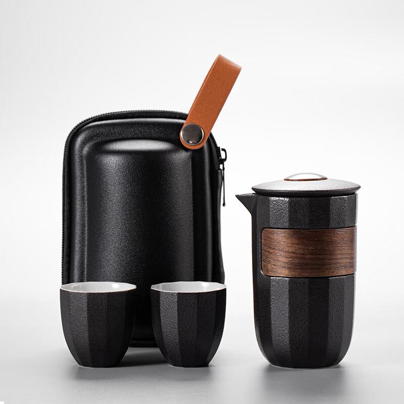 Wushiyuan Travel Ceramic Kung Fu Tea Set
Wushiyuan Travel Ceramic Kung Fu Tea Set