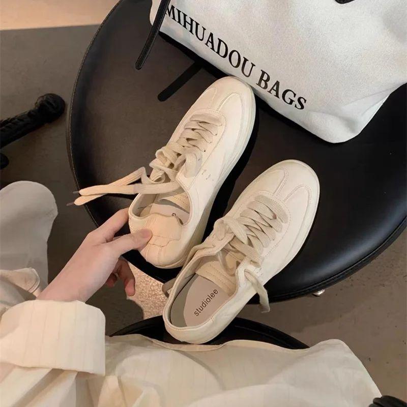 Модная женская весна Новая мода Универсальная дышащая повседневная обувь Классический однотонный круглый носок Мягкая кожа Белые плоские кроссовки 36(Foot23cm) белый
Модная женская весна Новая мода Универсальная дышащая повседневная обувь Классический однотонный круглый носок Мягкая кожа Белые плоские кроссовки 36(Foot23cm) белый