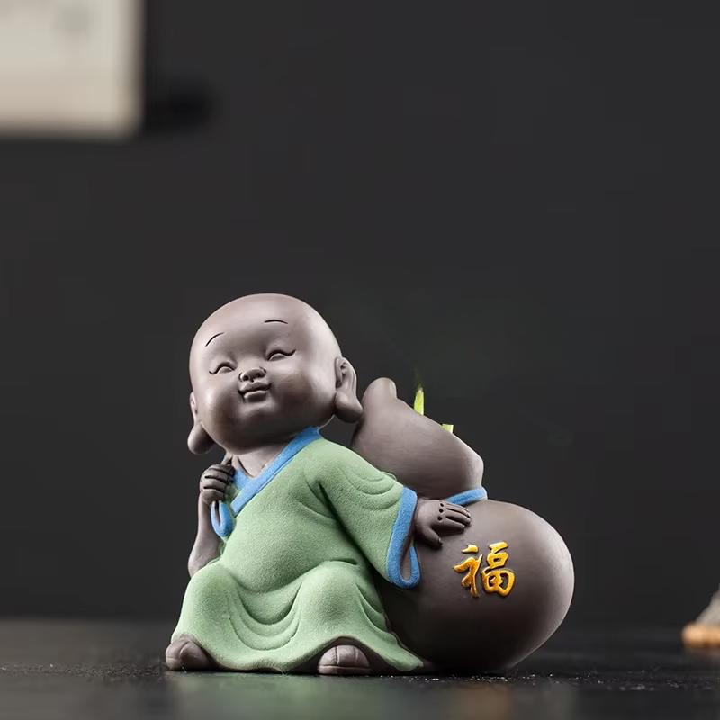 Китайская Исинская фиолетовая глина Чайный питомец Украшение милый Маленький монах Модель Аксессуары для чайной церемонии Декор для дома и офиса Настольный Декор Поделки
Китайская Исинская фиолетовая глина Чайный питомец Украшение милый Маленький монах Модель Аксессуары для чайной церемонии Декор для дома и офиса Настольный Декор Поделки