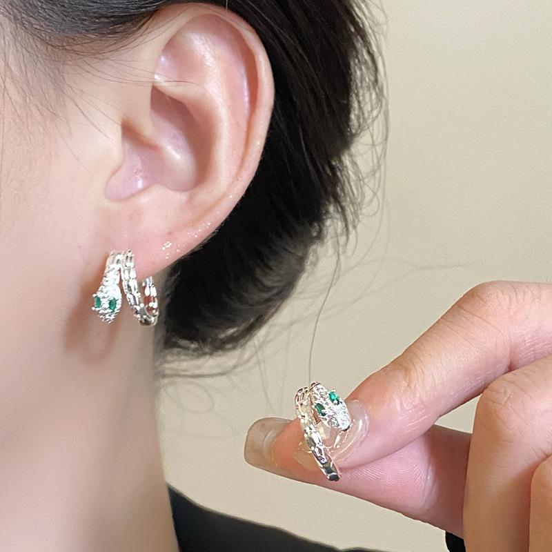 Serpent Zircon Stud Earrings for Women - Unique 2024 High-End Dangle Hoop Ear Clips Jewelry
Serpent Zircon Stud Earrings for Women - Unique 2024 High-End Dangle Hoop Ear Clips Jewelry