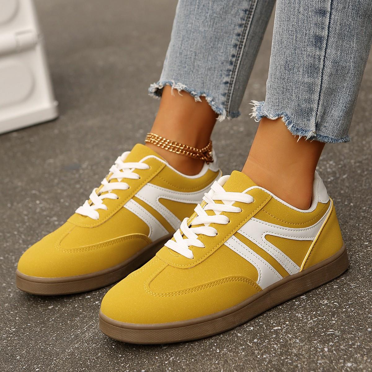 Women s Plus Size White Sneakers Retro Casual Versatile Round-Toe Sports Running Flat Canvas Trainers 43 жовтий
Women s Plus Size White Sneakers Retro Casual Versatile Round-Toe Sports Running Flat Canvas Trainers 43 жовтий