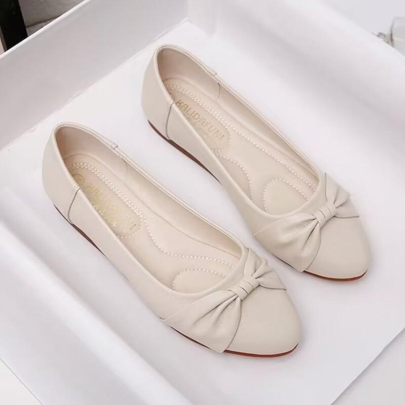 Soft-soled autumn single shoes women s flat-soled casual women s shoes beef tendon soft-soled shoes Doudou shoes one foot lazy shoes 41
Soft-soled autumn single shoes women s flat-soled casual women s shoes beef tendon soft-soled shoes Doudou shoes one foot lazy shoes 41