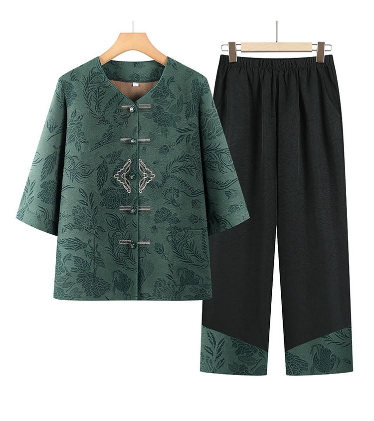Chinese Style Summer Cardigan & Shirt Set for Middle-Aged and Elderly Women - Three-Quarter Sleeve Grandma Outfit 5XL (145-160 Jin)
Chinese Style Summer Cardigan & Shirt Set for Middle-Aged and Elderly Women - Three-Quarter Sleeve Grandma Outfit 5XL (145-160 Jin)