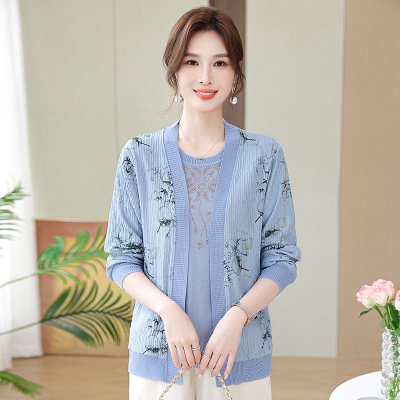 Mom s Spring Knit Cardigan and Short-Sleeve T-Shirt Set for Women Aged 40-50 L (suggested 80-100 jin) синій
Mom s Spring Knit Cardigan and Short-Sleeve T-Shirt Set for Women Aged 40-50 L (suggested 80-100 jin) синій