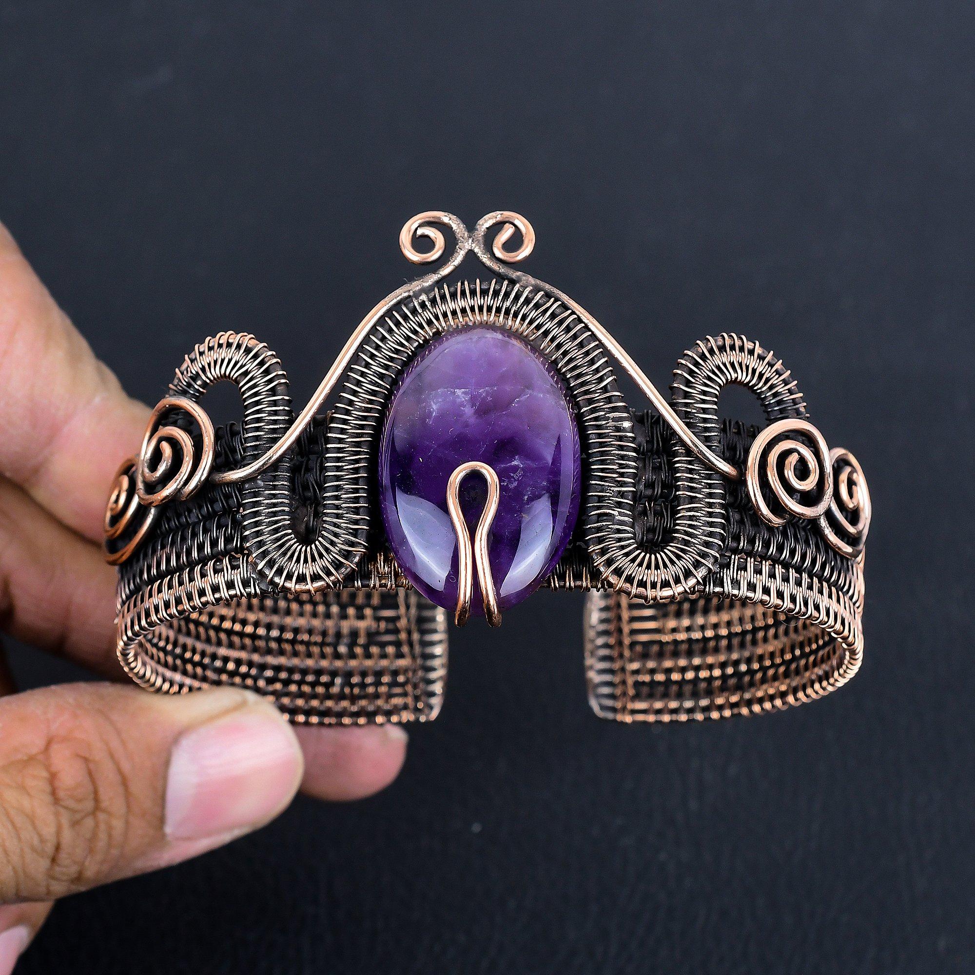 Аметистовый браслет-манжета, браслет-бенгл с настоящим драгоценным камнем, браслет, обернутый медной проволокой 999 пробы, украшения ручной работы, регулируемый браслет для подарка, женские украшения
Аметистовый браслет-манжета, браслет-бенгл с настоящим драгоценным камнем, браслет, обернутый медной проволокой 999 пробы, украшения ручной работы, регулируемый браслет для подарка, женские украшения