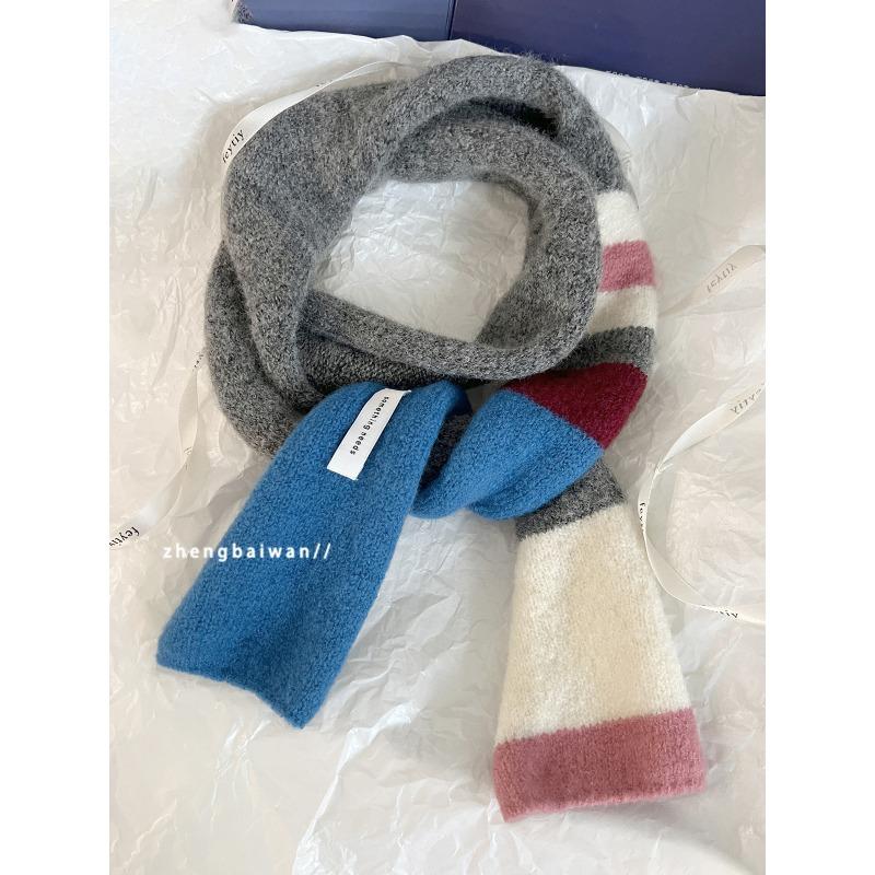 Retro Versatile Knitted Narrow Scarf for Women Fashionable Spring and Autumn Korean Style Soft Woolen Neck Scarf and Neck Protection Trend 150*4cm
Retro Versatile Knitted Narrow Scarf for Women Fashionable Spring and Autumn Korean Style Soft Woolen Neck Scarf and Neck Protection Trend 150*4cm